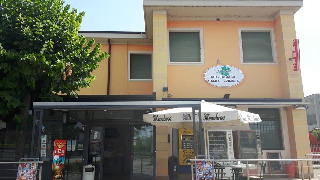 Sony Affittacamere Desenzano del Garda Exterior foto